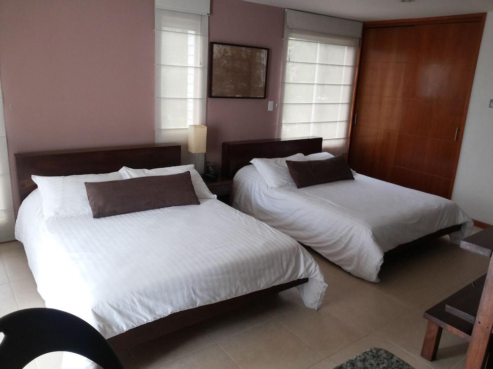 Cyan Suites Poblado By Mde Bnb Medellín Exteriér fotografie