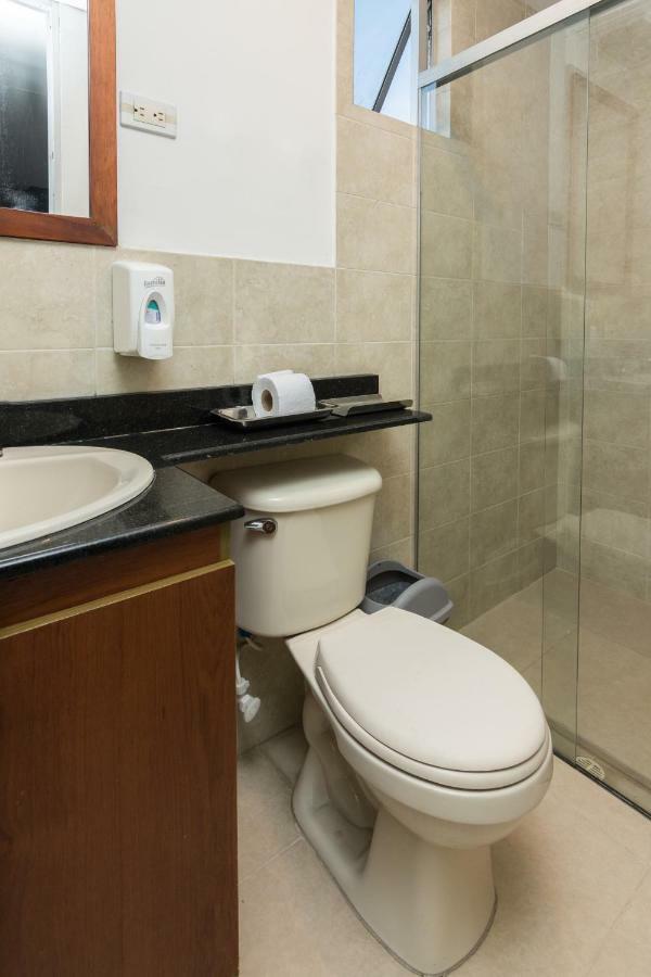 Cyan Suites Poblado By Mde Bnb Medellín Exteriér fotografie